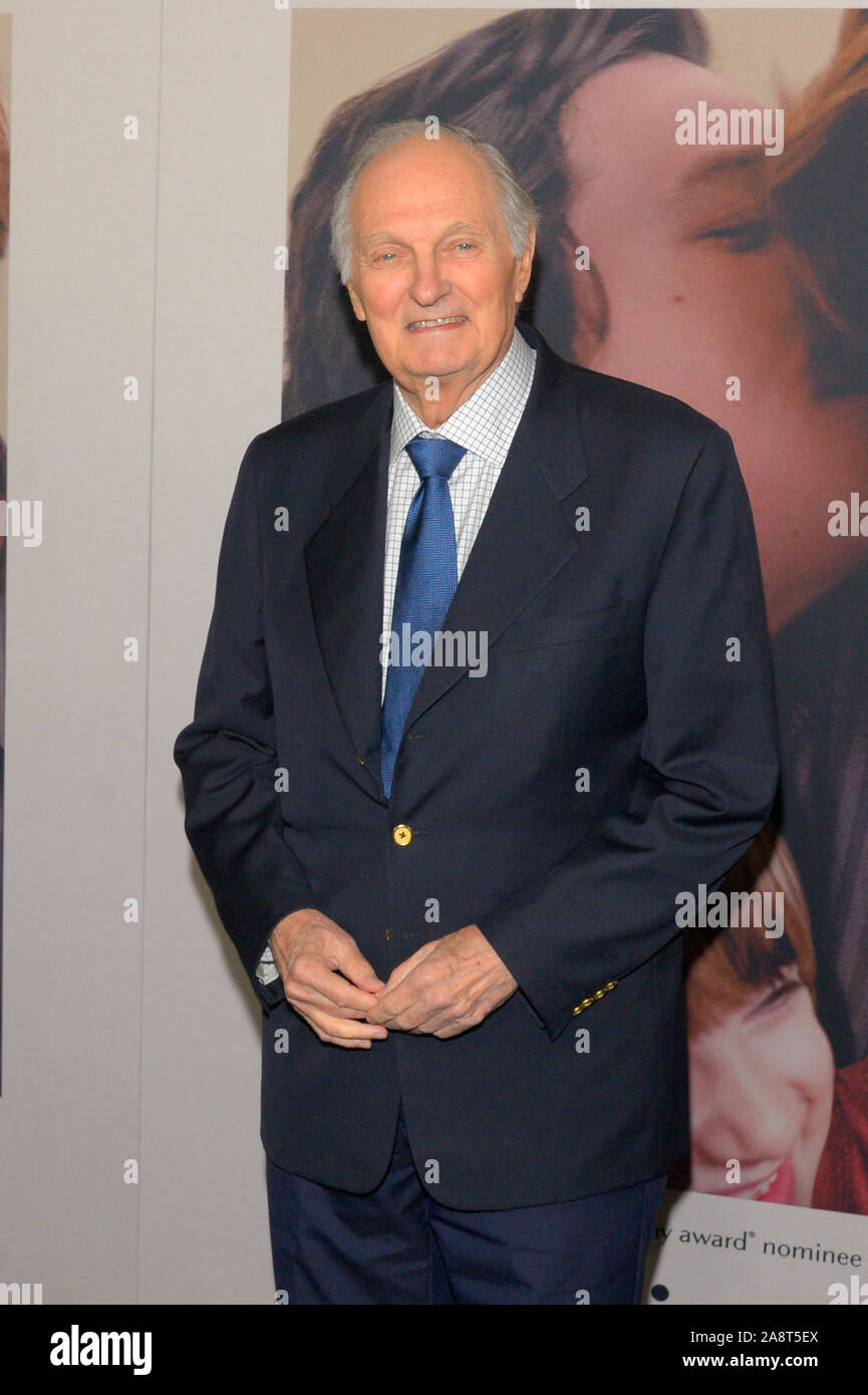 NEW YORK, NY - novembre 10: Alan Alda assiste 'Matrimonio Story' New York Premiere al teatro di Parigi il 10 novembre 2019 in New York City. Foto Stock