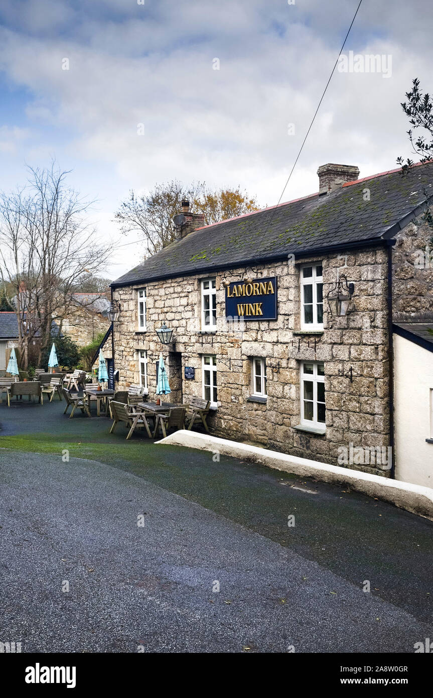 Il Lamorna Wink public house in Lamorna Valley in Cornovaglia. Foto Stock