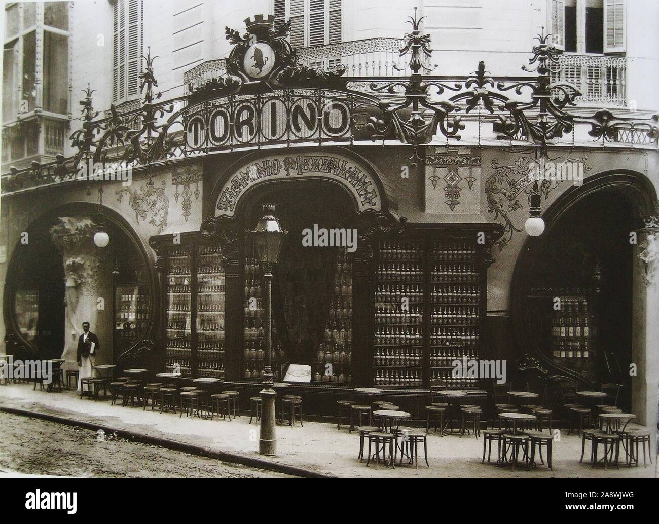 Bar Torino sul Paseo de Gracia di Barcellona. Autore: Antoni Gaudí (1852-1926). PERE FALQUÉS (1850-1916). JOSEP Puig i Cadafalch (1867-1956). Foto Stock