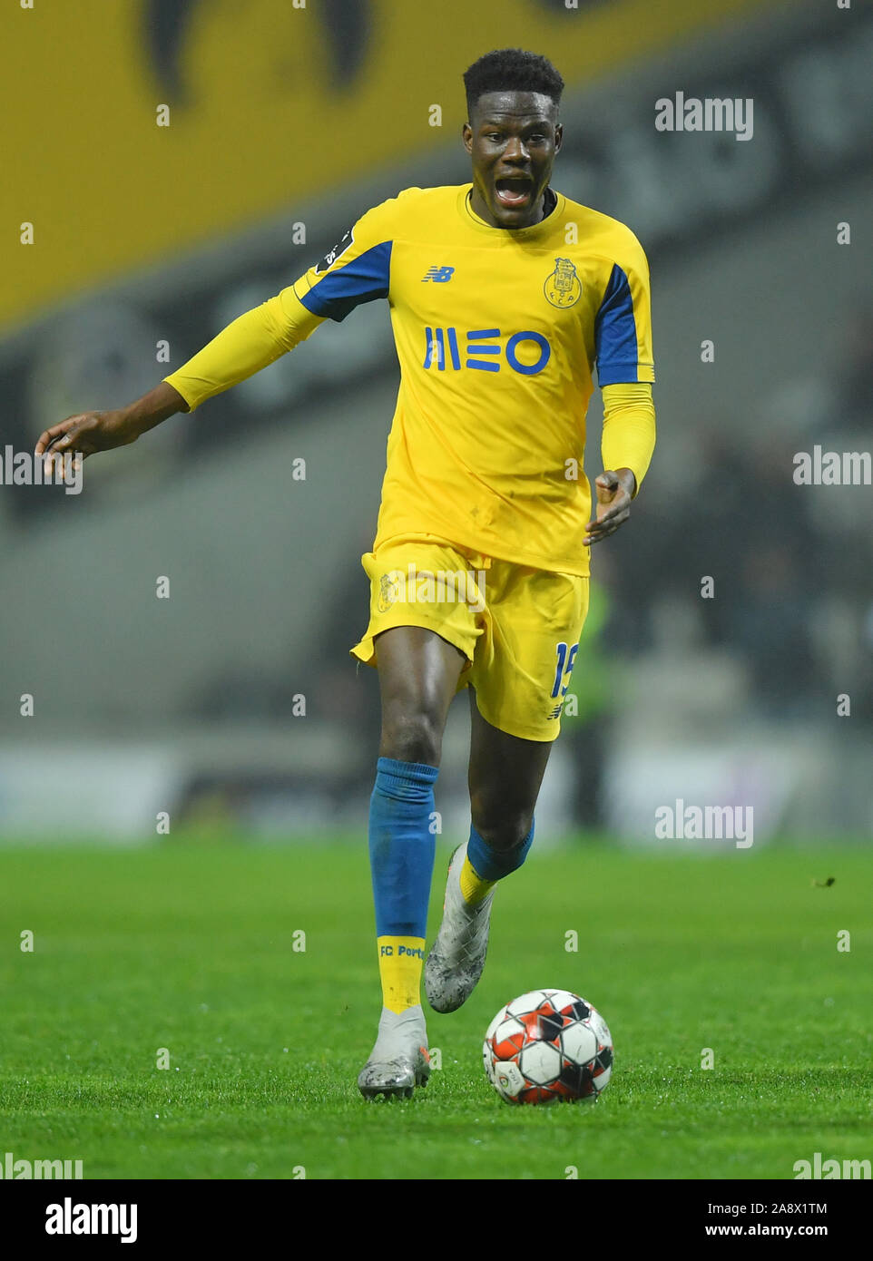 10 novembre 2019; Bessa Stadium, Porto, Portogallo; Portoghese campionato 2019/2020, Boa Vista contro FC Porto; Mamadou Loum di FC Porto - uso editoriale Foto Stock