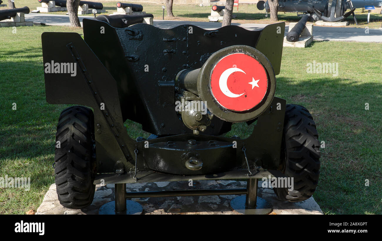 Un antico bagno turco cannone di artiglieria utilizzato nella prima guerra mondiale. Foto Stock