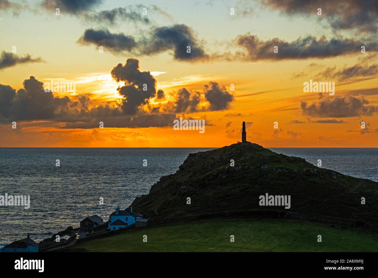 Tramonto a Cape Cornwall Foto Stock