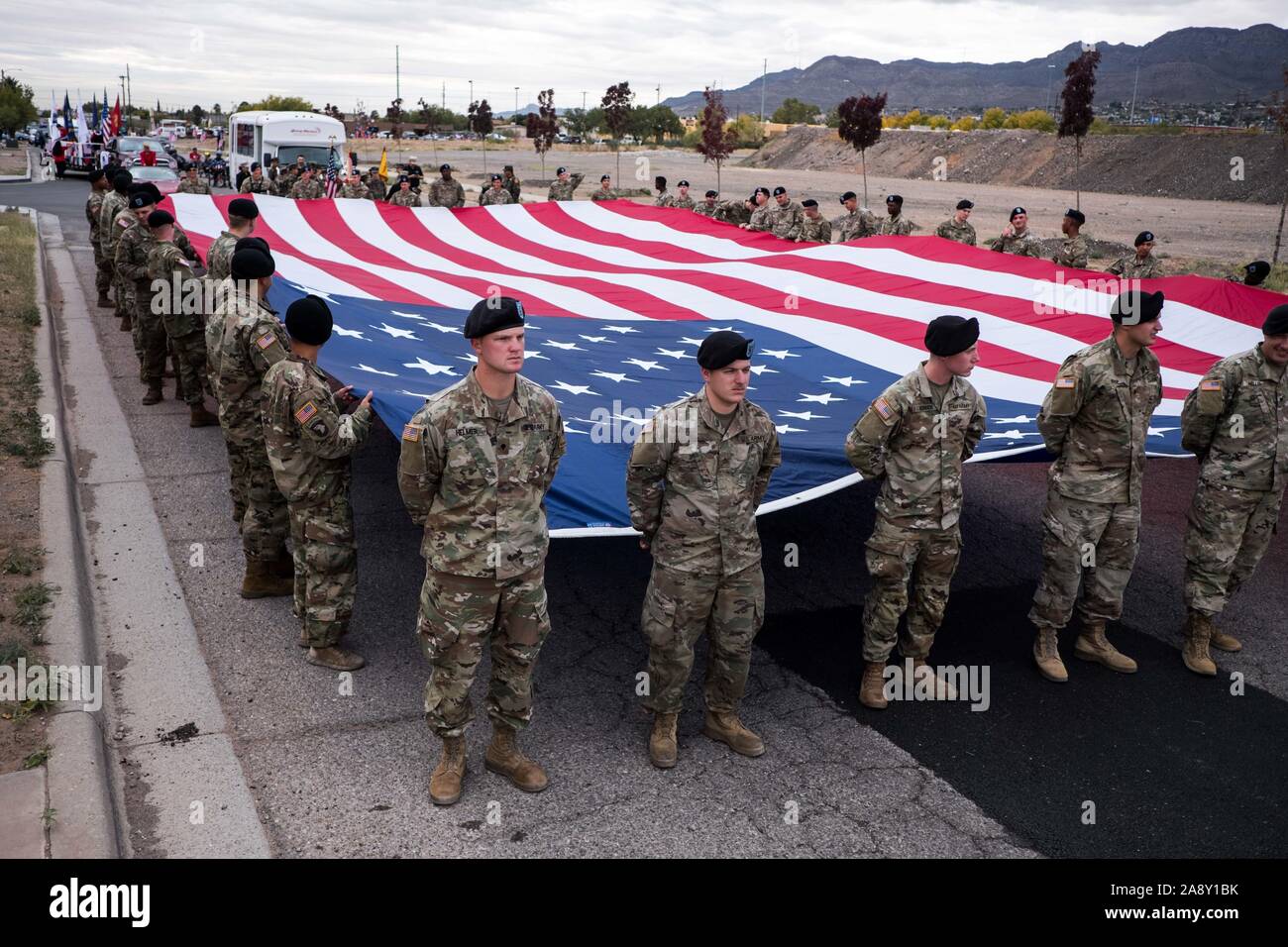 GUERRA DI SPAGNA 2° Reggimento Volontari Del Littorio Cartolina Viaggiata Oms EUR 135,00 - Foto 8
