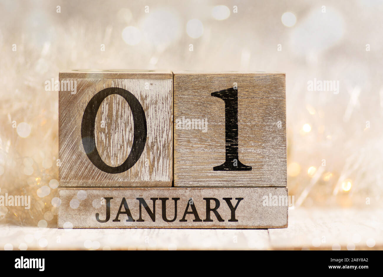 1 gennaio segno con sfondo di festa e le luci di Natale Foto Stock