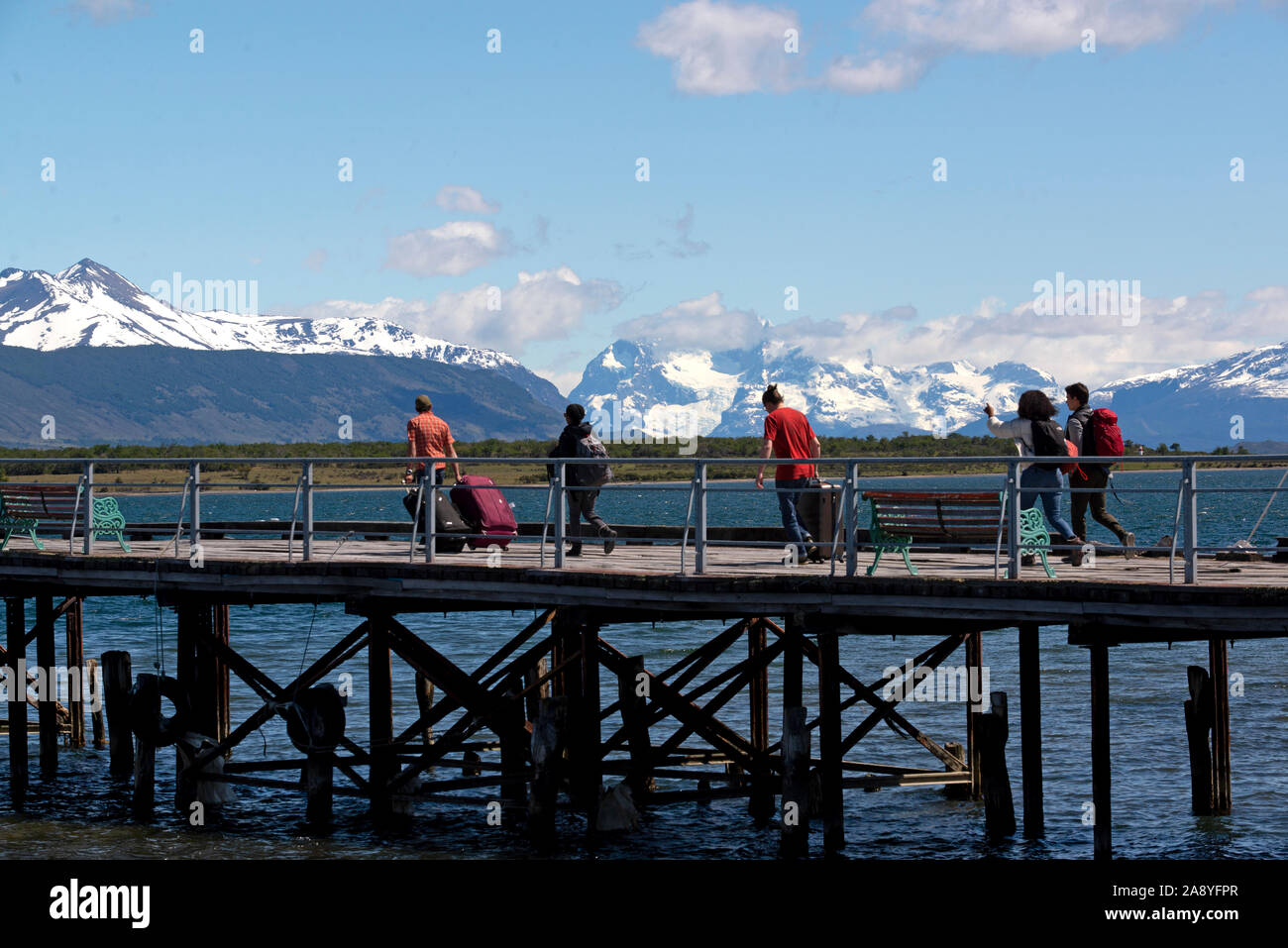 Lato del semplice hotel in Puerto Natales, regione di Magallanes XII, nella Patagonia cilena. Foto Stock