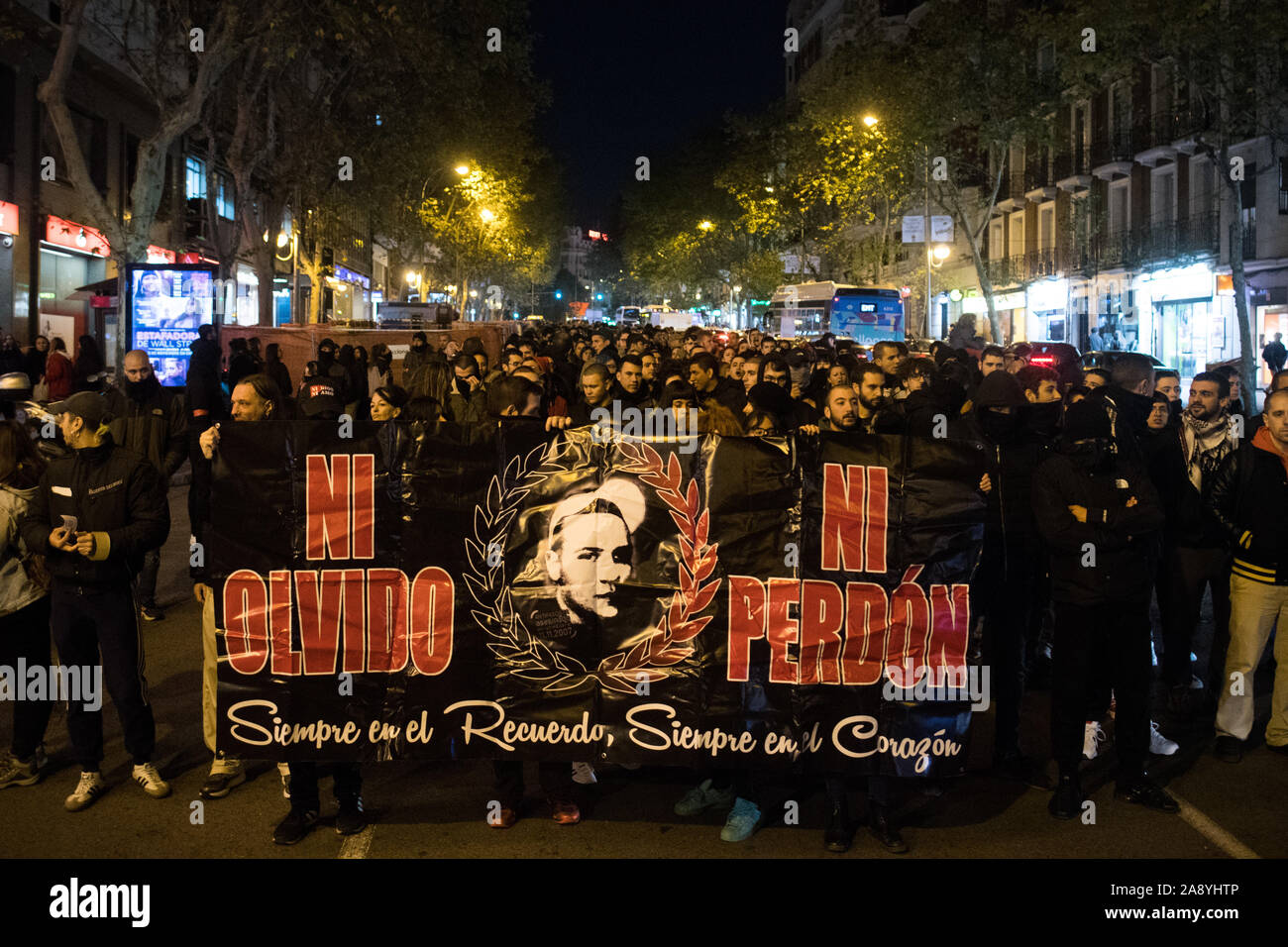 Madrid, Spagna. Novembre 11, 2019, gli antifascisti rally ricordando Carlos Palomino, a 16 anni ragazzo che è stato ucciso 12 anni fa da una estrema destra militar quando egli stava per una dimostrazione. Credito: Marcos del Mazo/Alamy Live News Foto Stock