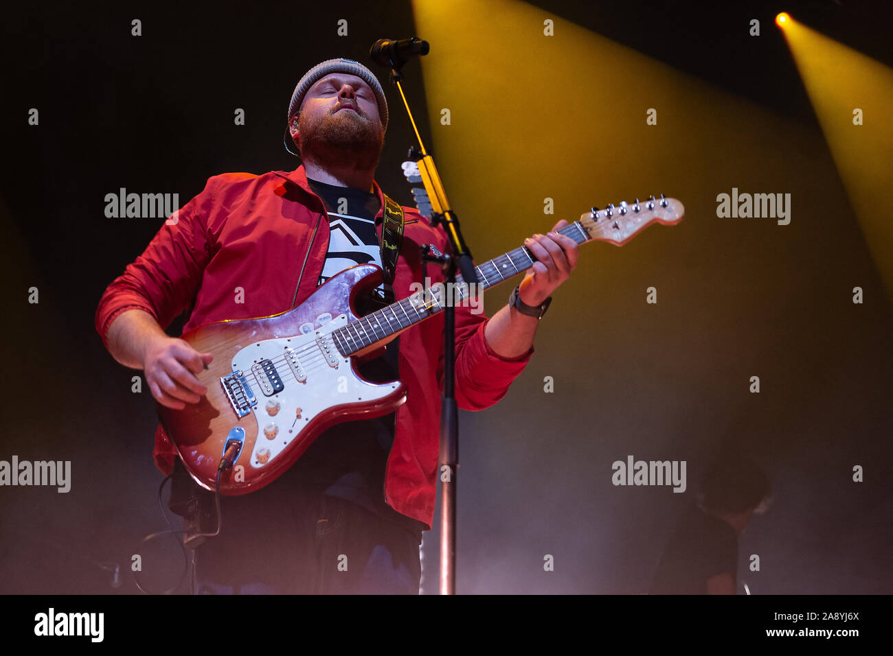 Lad locale Tom Walker vende fuori di Glasgow O2 Academy, Glasgow, Regno Unito, 11 novembre 2019 Foto Stock