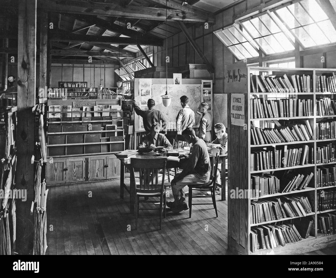 1918 o 1919 - Biblioteca, Camp Sevier, S.C. Foto Stock