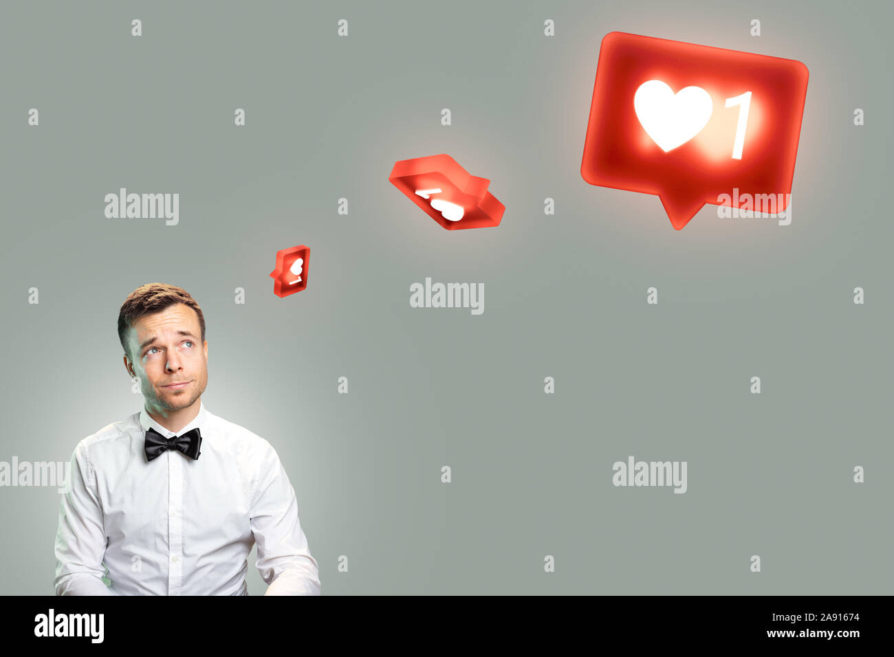 Ritratto di un uomo di pensiero di social media ama Foto Stock