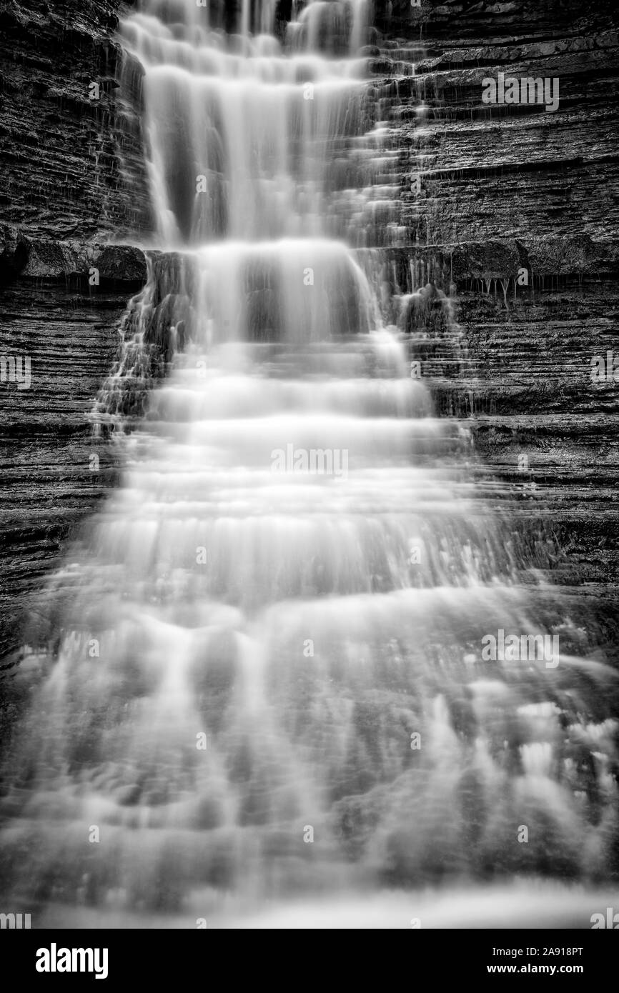 La cascata, la fotografia in bianco e nero Foto Stock