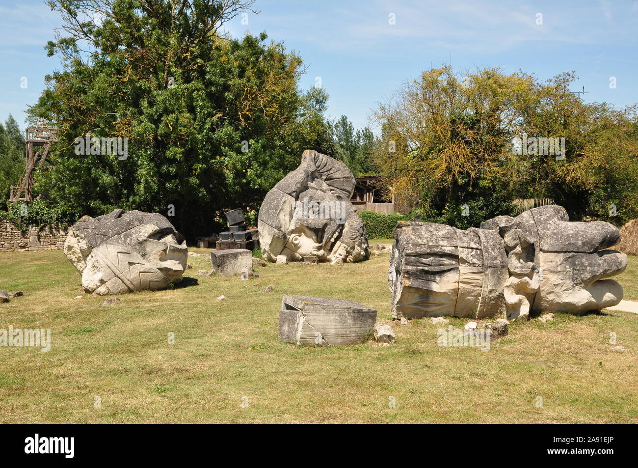 Rotture di scultura, Abbaye de Maillezais, Vendee Foto Stock