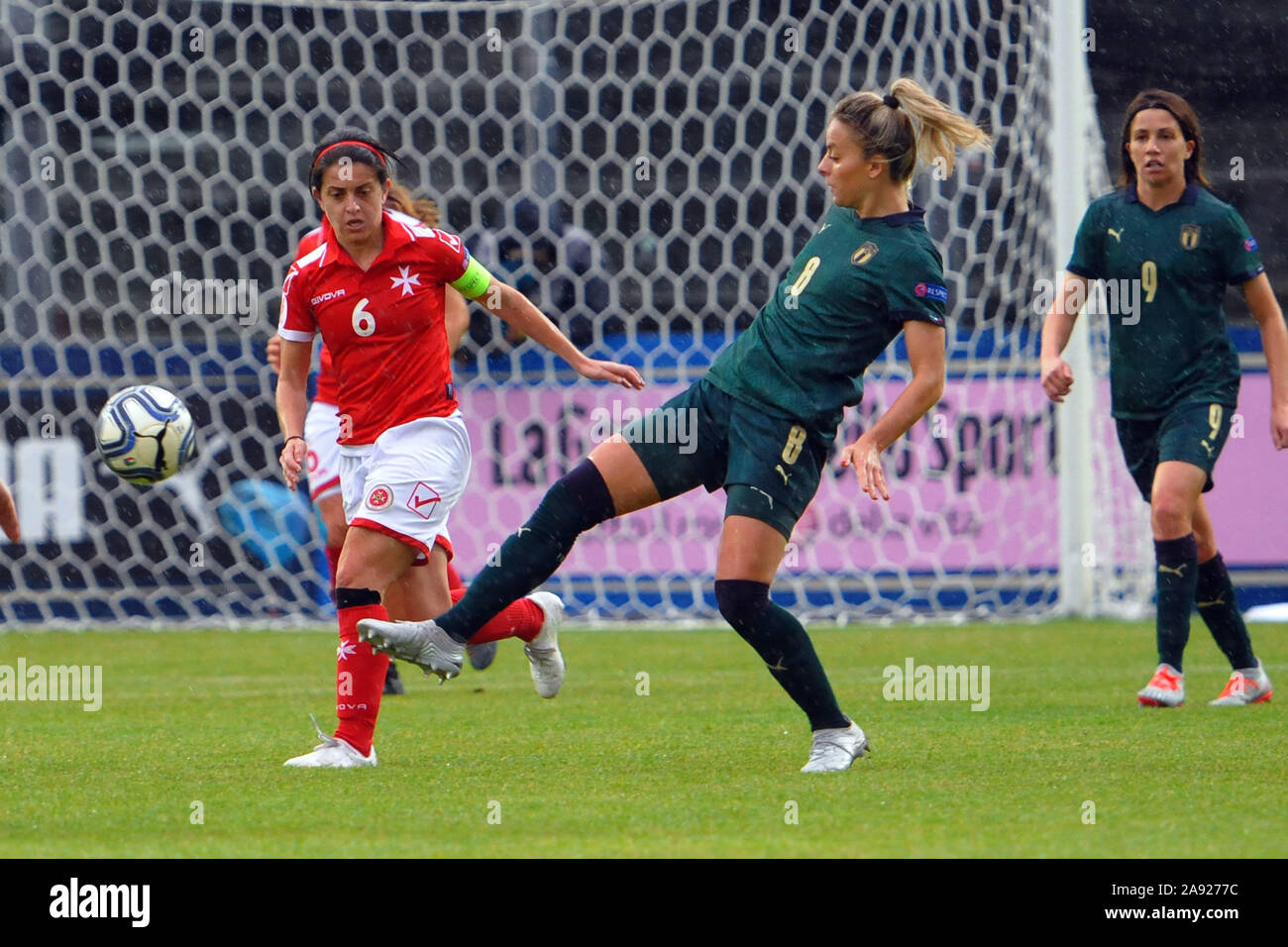 Castel di Sangro, Italia, 12 Nov 2019, Martina rosucci ,Italia, durante la comunità 2021 Qualifiche - Italia Donne vs Donne Malta - Squadra di calcio italiano - Credit: LPS/Renato Olimpio/Alamy Live News Foto Stock