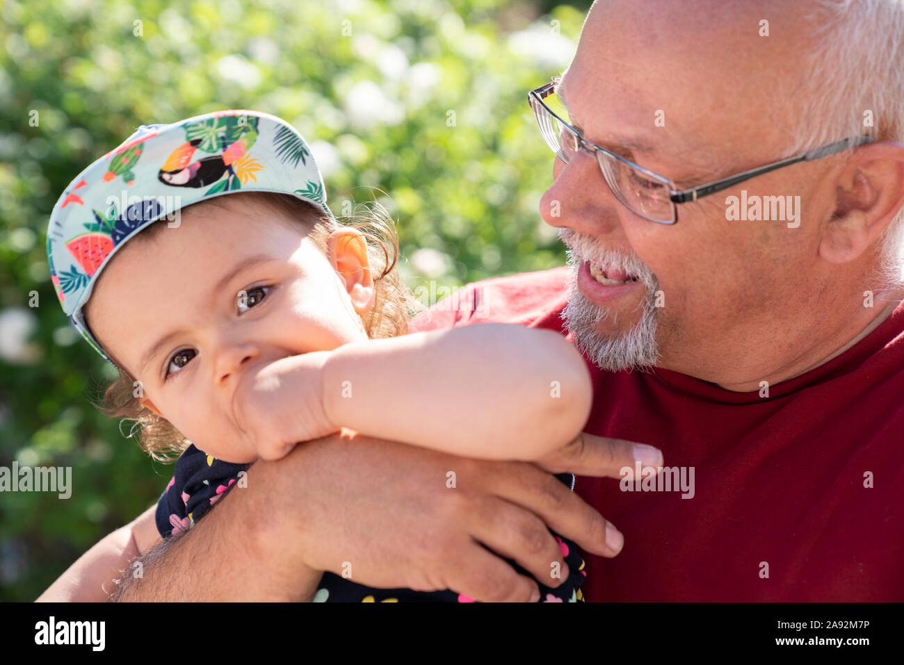 Il nonno con il nipote Foto Stock