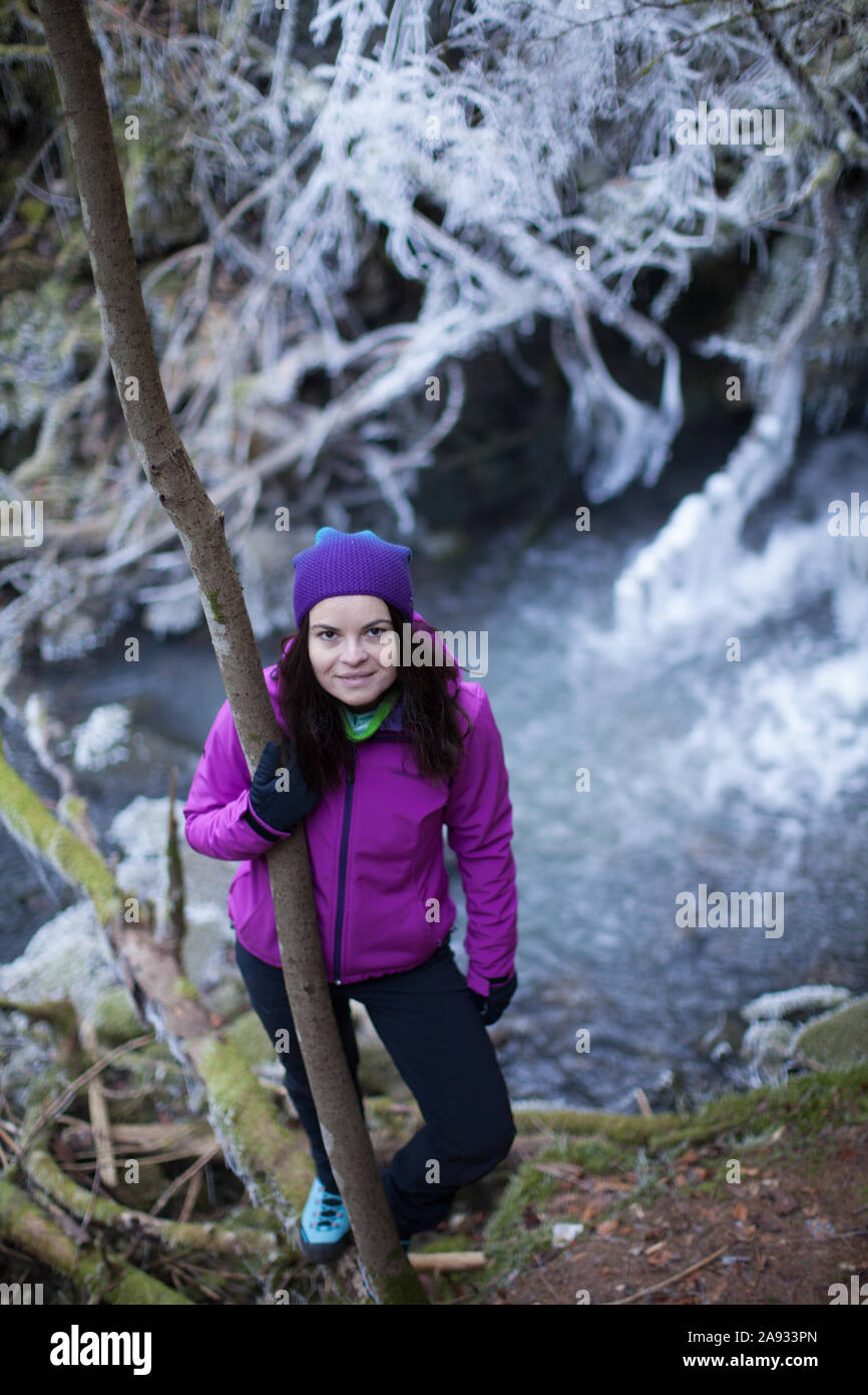 Winter Wonderland. Freddo, Caldo sorriso. Foto Stock