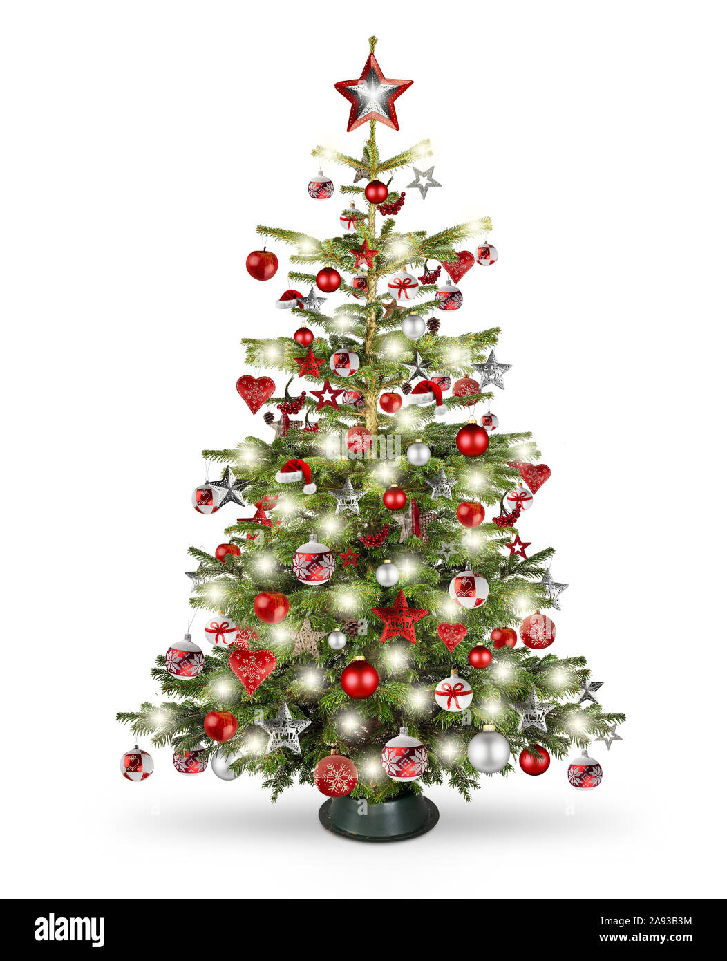 Naturale reale nordmann xmas albero di natale con rosso argento e decorazioni in legno. ninnolo star cuore e luminosa led isolato su sfondo bianco Foto Stock