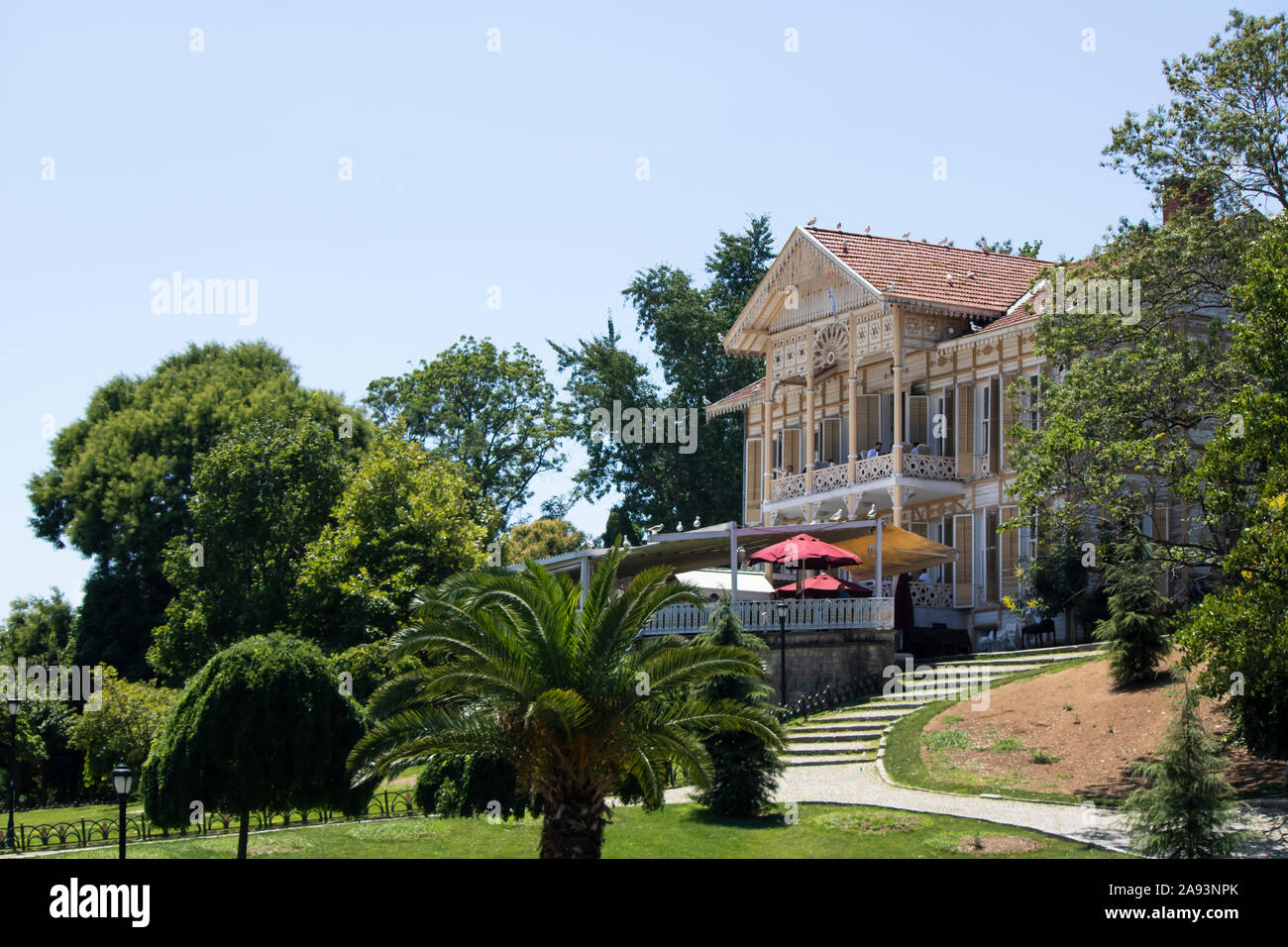 Istanbul, Turchia - Agosto-23.2019: Emirgan legno a primavera tempo di Istanbul. Foto Stock