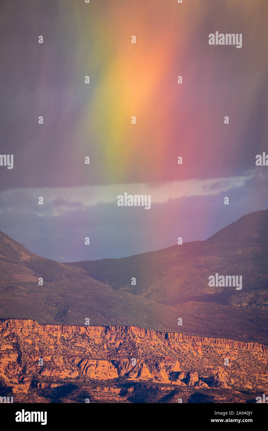 Rainbow nel deserto Foto Stock
