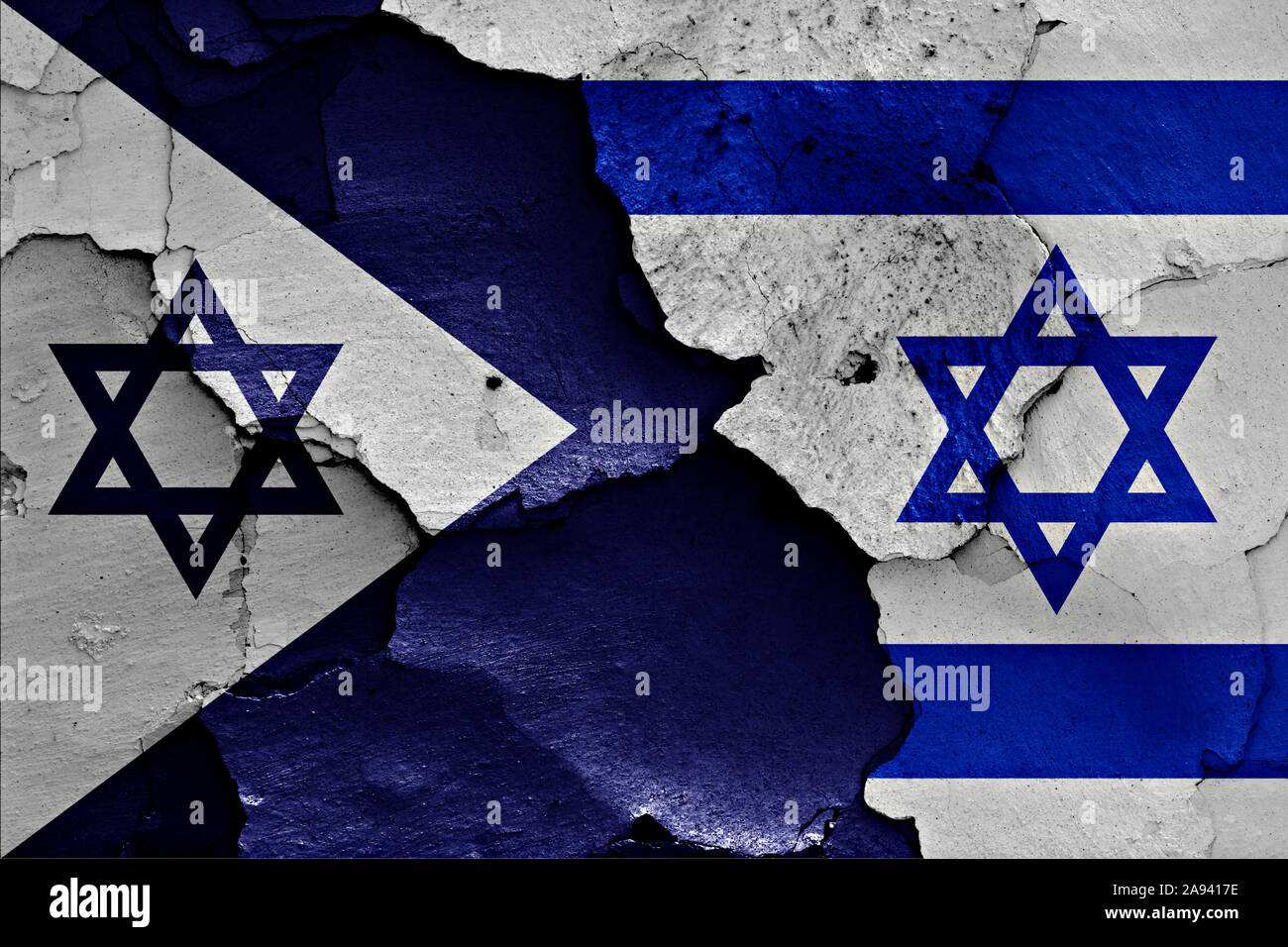 Le bandiere della marina israeliana e Israele dipinta sulla parete incrinato Foto Stock