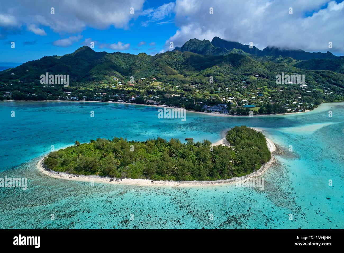 Isola di Koromiri, Muri Lagoon, Rarotonga Isole Cook, South Pacific - antenna fuco Foto Stock