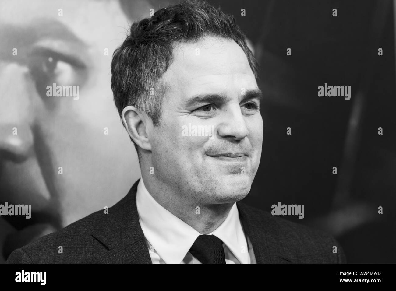 New York, NY - Novembre 12, 2019: Mark Ruffalo assiste premiere di acque scure a Walter Reade Theatre presso il Lincoln Center Foto Stock