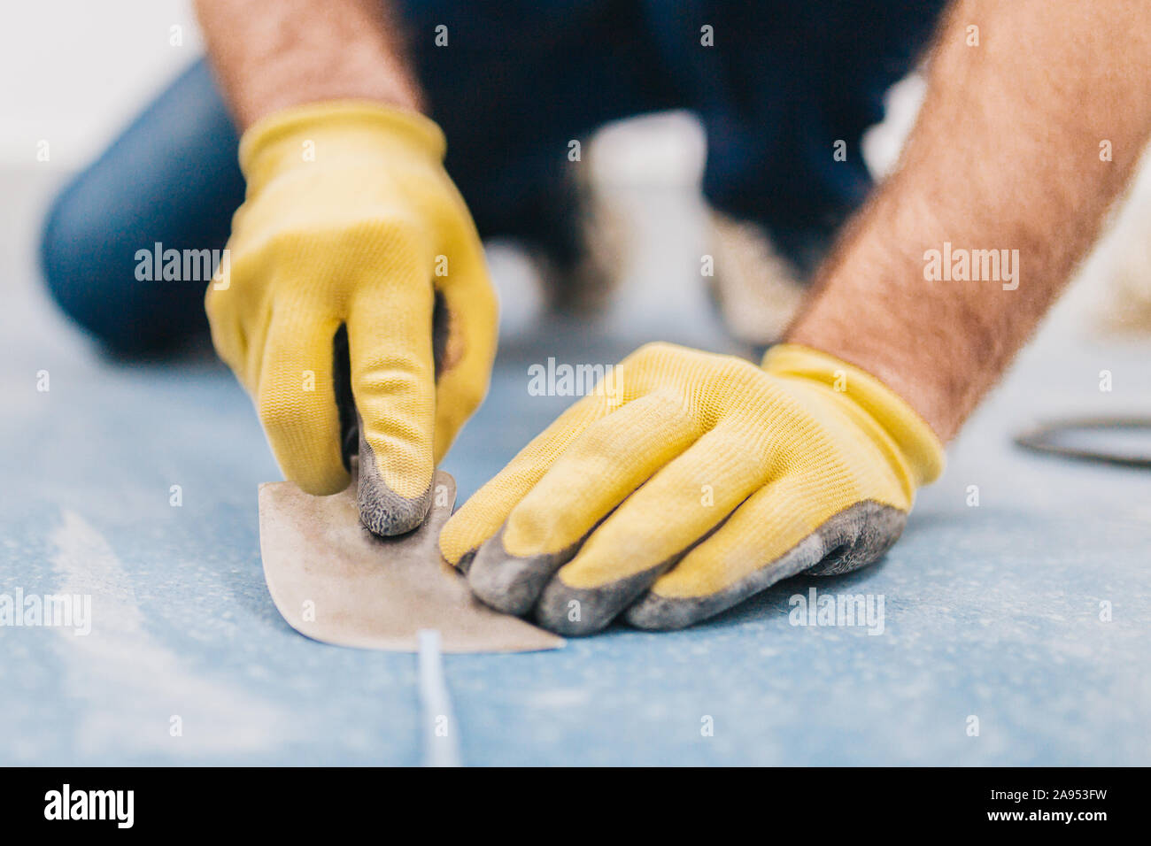 Il Linoleum a caldo la tecnologia di saldatura - pavimentazioni Foto Stock