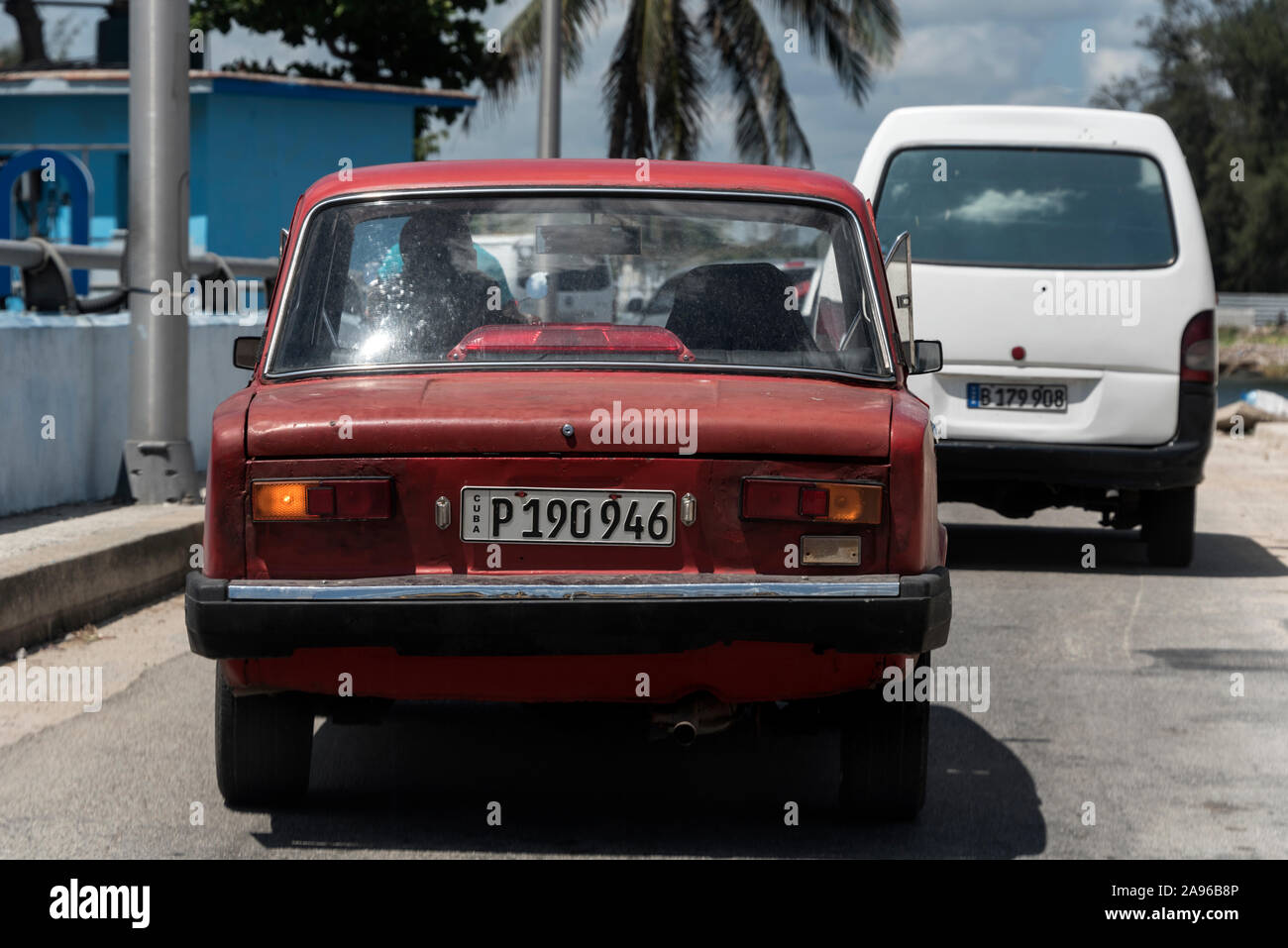 Un invecchiamento di costruzione russa Lada per le strade di l'Avana a Cuba Foto Stock