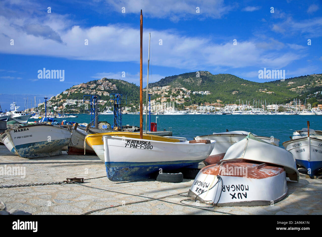 Barche da pesca al porto di Port d'Andtratx, Andratx, Maiorca, isole Baleari, Spagna Foto Stock