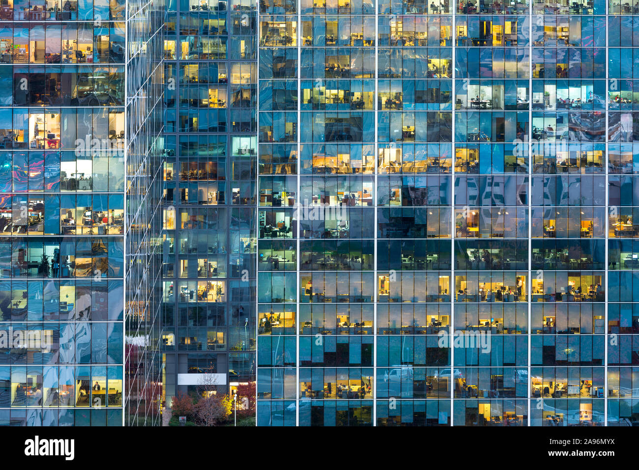 Facciata di un edificio per uffici in Santiago de Cile Foto Stock