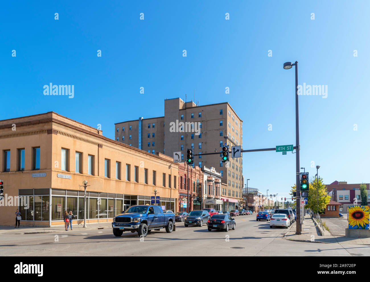 Strada principale (E viale principale) nel centro cittadino di Bismarck, il Dakota del Nord, STATI UNITI D'AMERICA Foto Stock