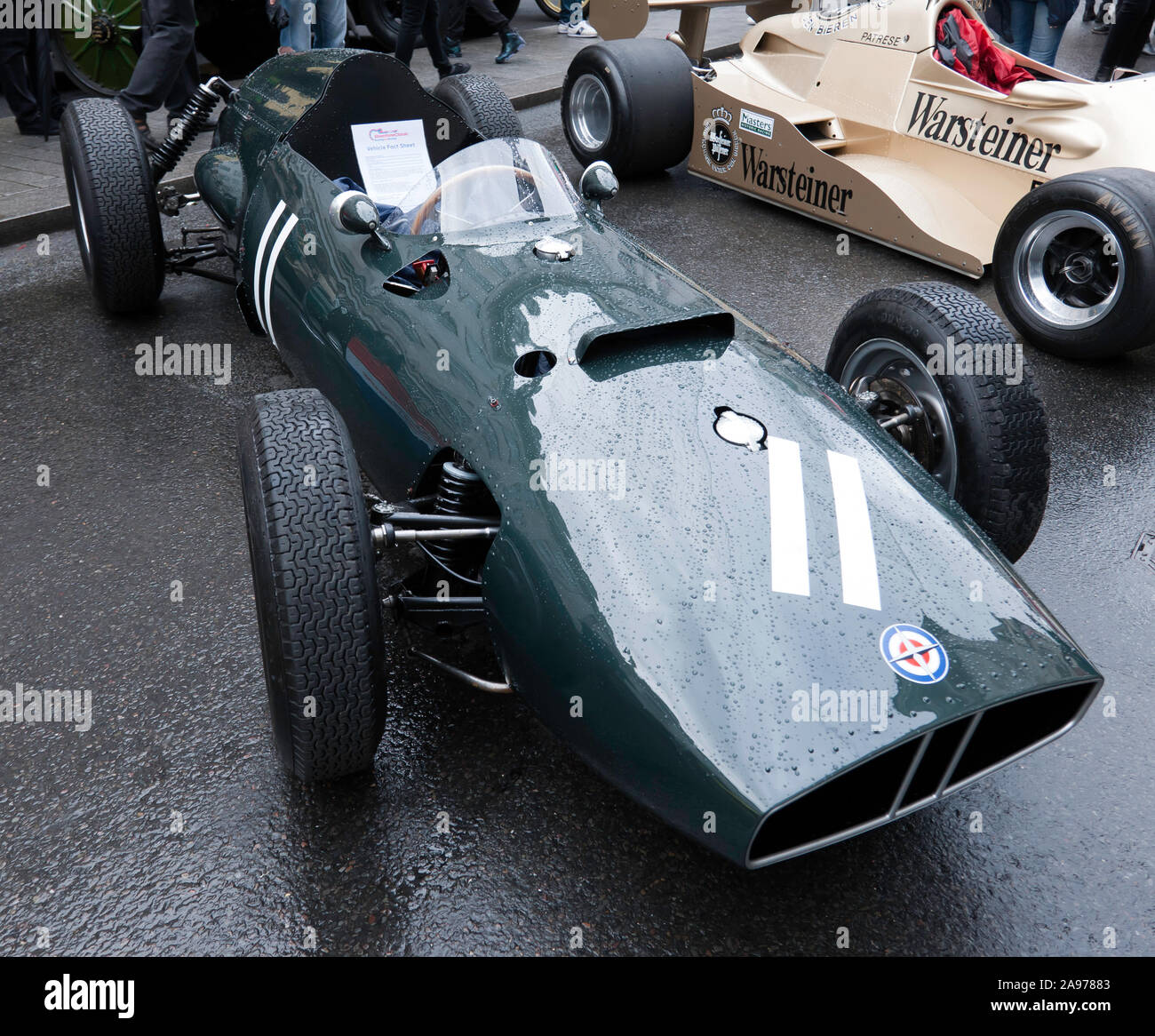 Un 1960, BRM P48 #2, una volta azionati da Graham Hill e Dan Gurney, sul display in corrispondenza della zona di Motorsport del 2019 Regent Street Motor Show Foto Stock