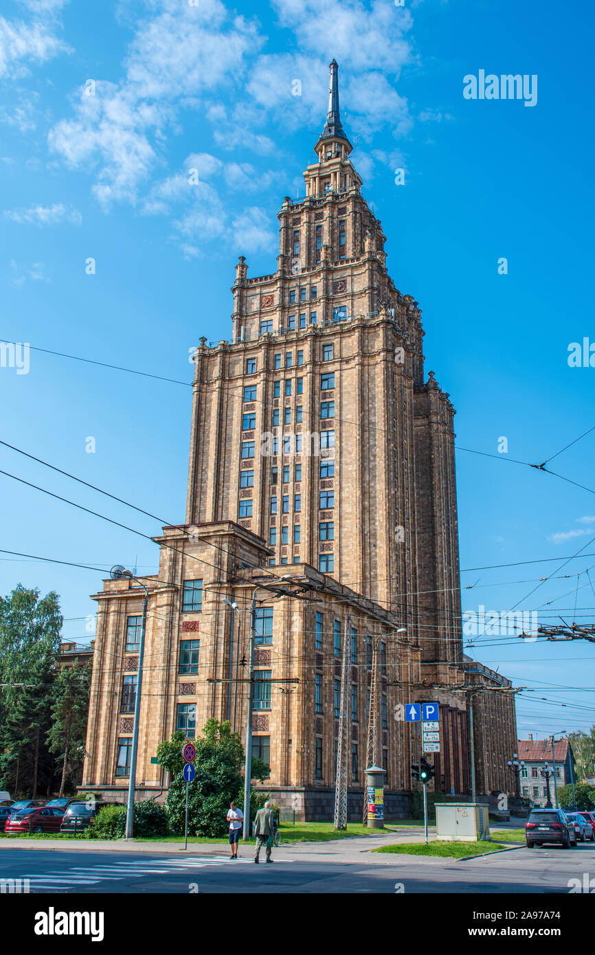Il lettone Accademia delle Scienze, Riga, Lettonia. Stalin-ser grattacielo, architettura stalinista, Unione Sovietica Foto Stock