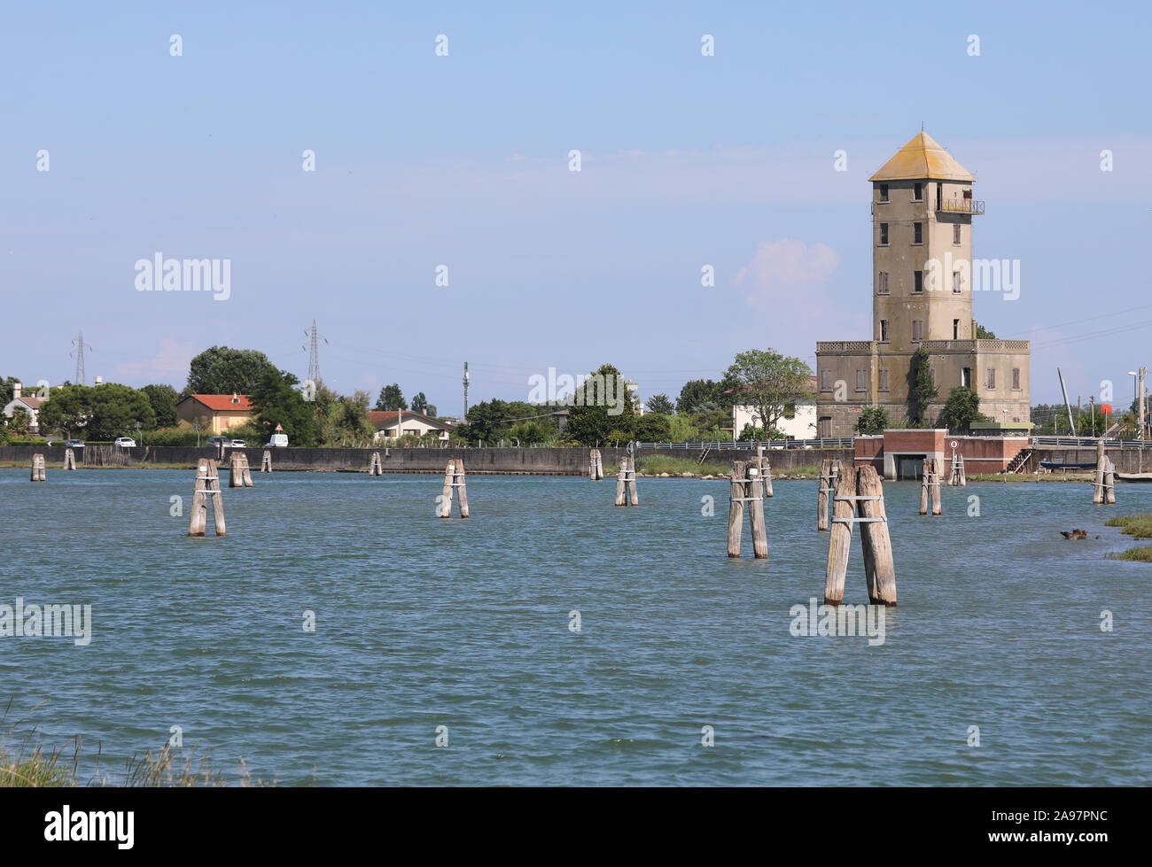Torre di vedetta della prima guerra mondiale in Laguna di Venezia in Venezia in Italia Foto Stock