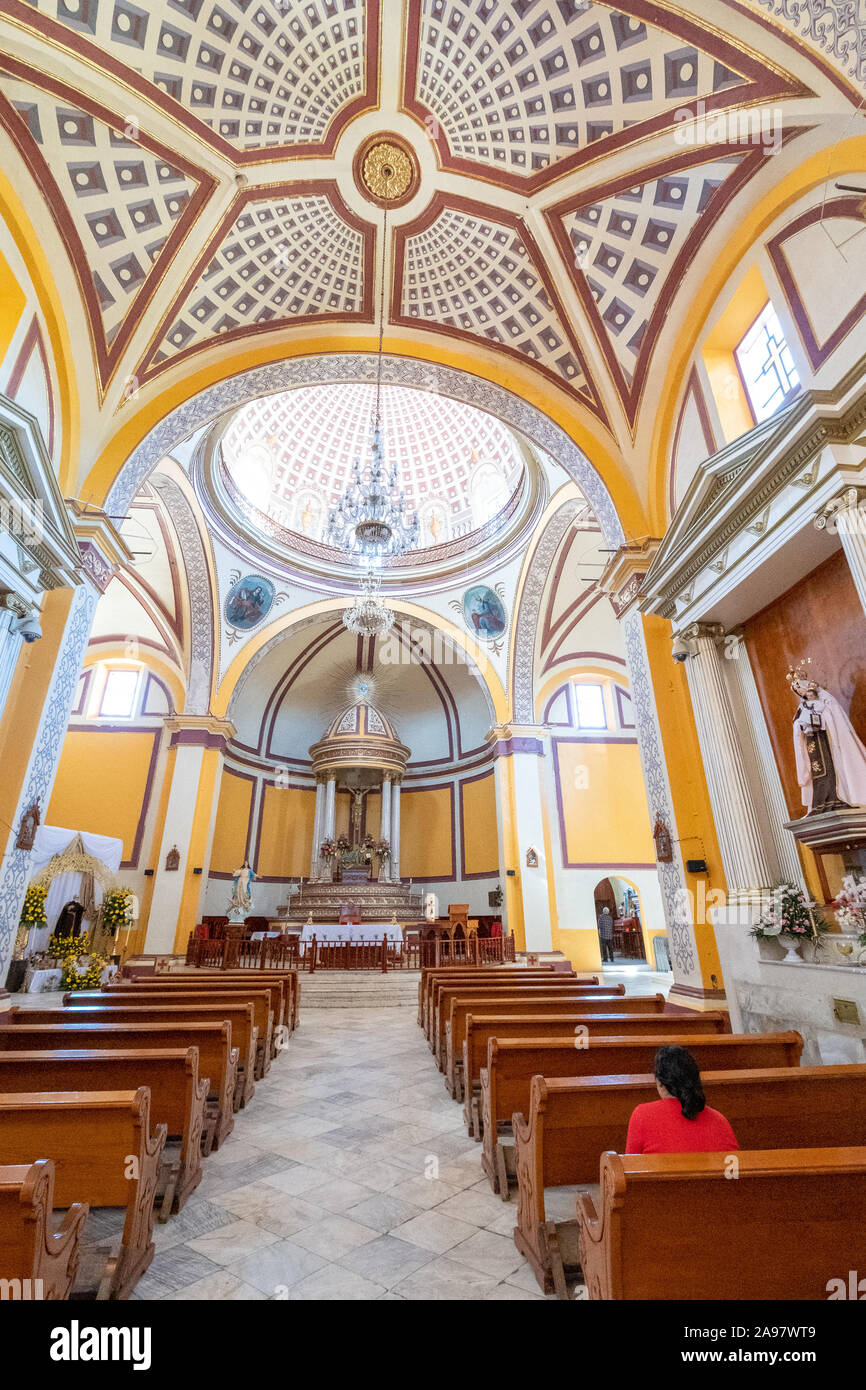 Interno della Parroquia Santa María Magdalena chiesa in Xico, Veracruz, Messico. Foto Stock