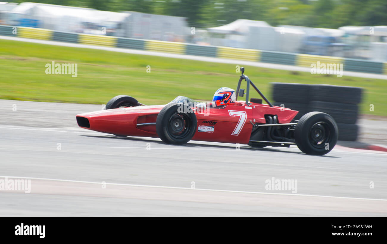 Croft circuito di gara Nostalgia weekend di agosto 2018 Classic Car racing Foto Stock