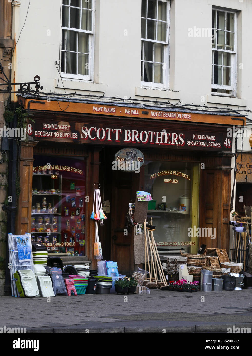 Scott fratelli negozio di fronte a Peebles, Scottish Borders Foto Stock
