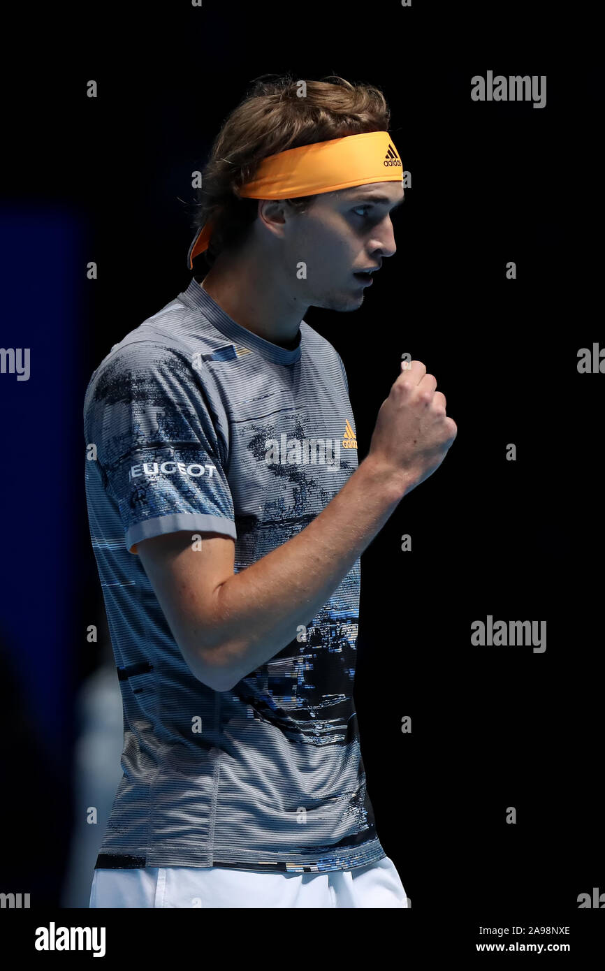 Arena. Londra, Regno Unito. Xiii Nov, 2019. Nitto tennis ATP Finals; uno sconsolato Alexander Zverev (Germania) - Editoriale usare carte di credito: Azione Plus immagini di sport/Alamy Live News Foto Stock