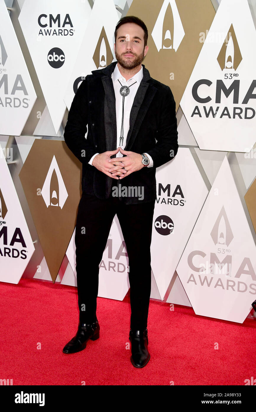 Nashville, Tennessee, Stati Uniti d'America. Xiii Nov, 2019. Tyler ricco. 53annuale di CMA Awards, Musica Country più grande notte, tenutosi a Music City Center. Photo credit: Laura Farr/AdMedia/MediaPunch Credito: MediaPunch Inc/Alamy Live News Foto Stock