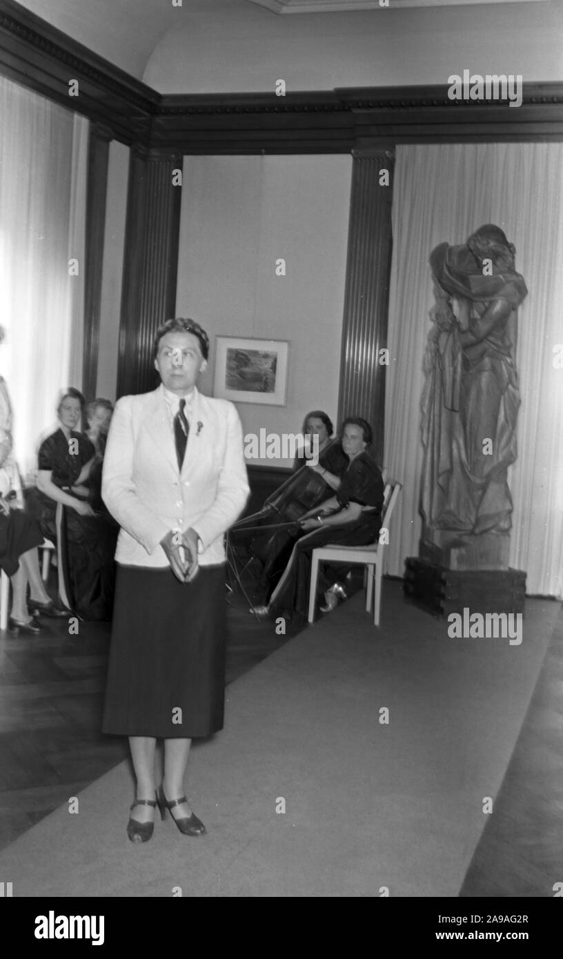 Reichsfrauenfuehrerin Gertrud Scholtz Klink, Germania 1940s. Foto Stock