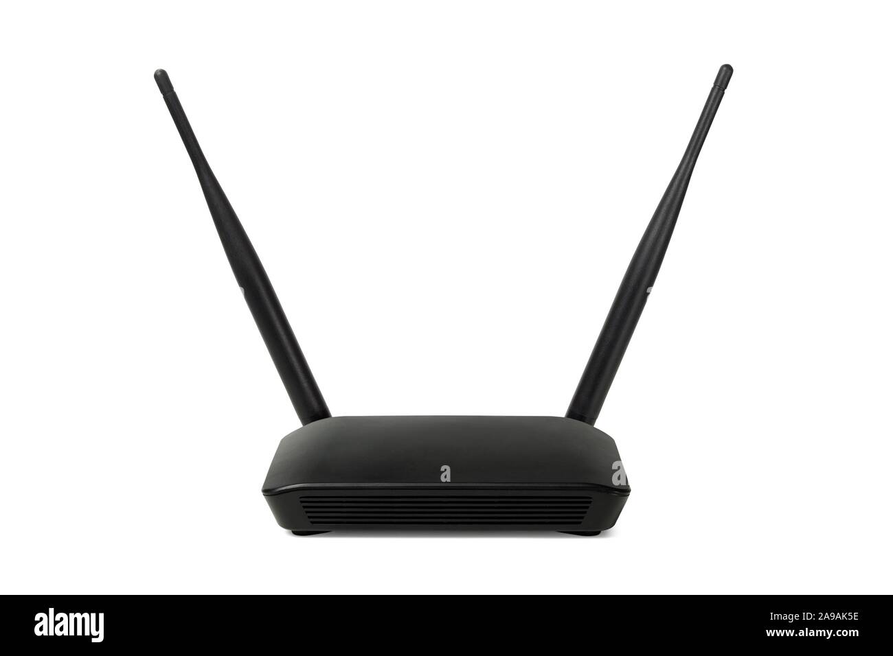 Router wireless con antenne lunghe isolati su sfondo bianco Foto Stock
