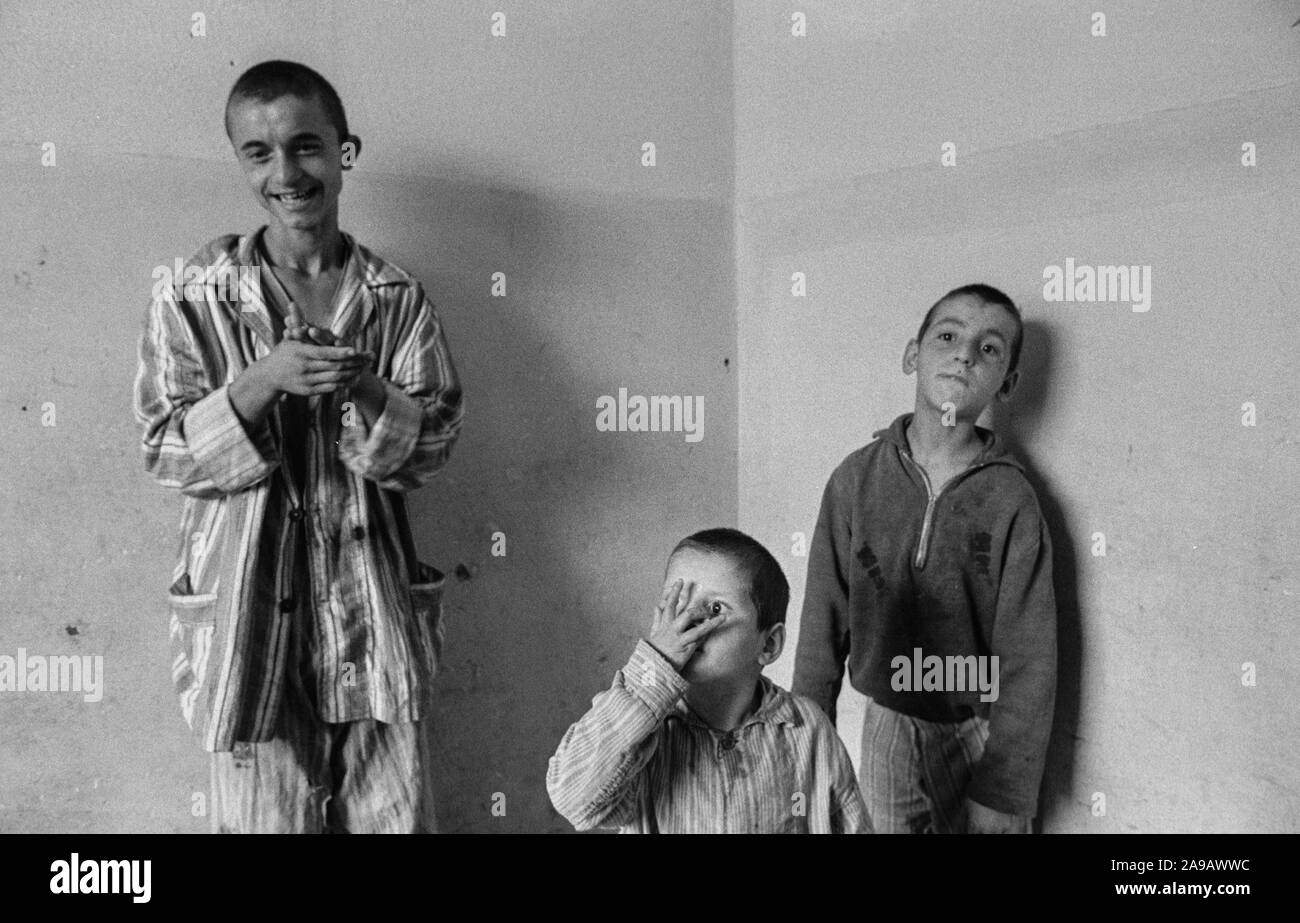 Ospedale per bambini portatori di handicap, SHKODRA, ALBANIA, SEP' 91. Foto Stock