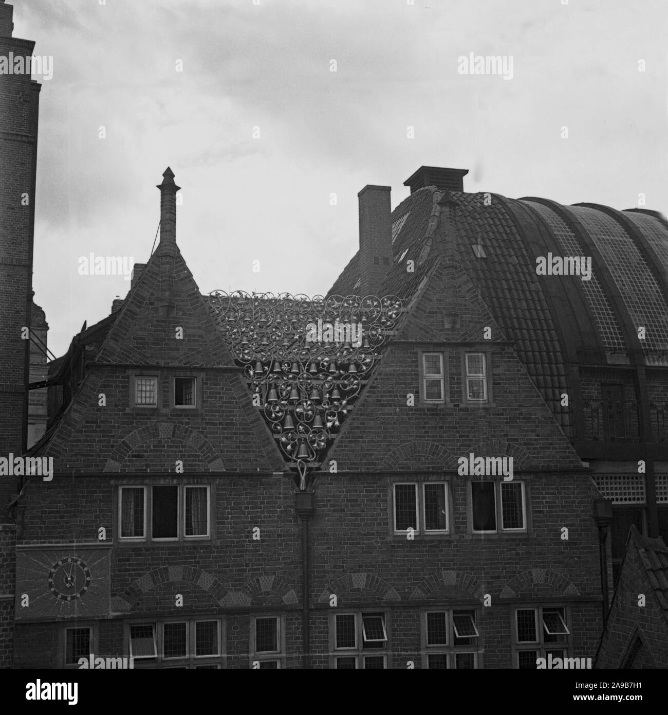 Glockenspiel carillon house a Brema, Germania 1930s. Foto Stock
