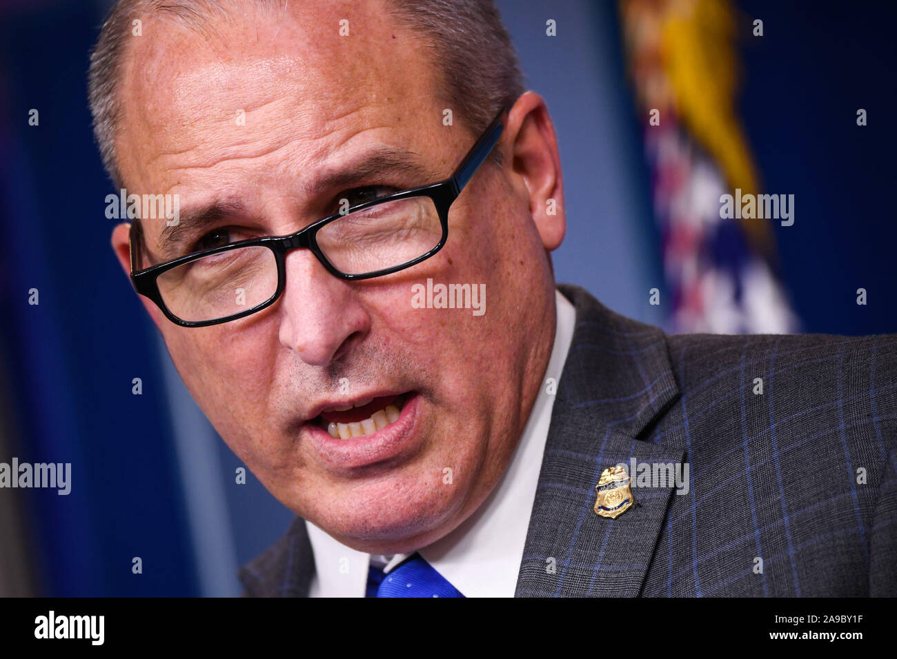 Washington, Stati Uniti. Xiv Nov, 2019. Il CBP Direttore Mark Morgan mutandine reporters circa il confine meridionale e aggiornate sul processo di presidente trionfi frontiera muro, alla Casa Bianca di Washington, DC il giovedì 14 novembre, 2019. Foto di Kevin Dietsch/UPI Credito: UPI/Alamy Live News Foto Stock
