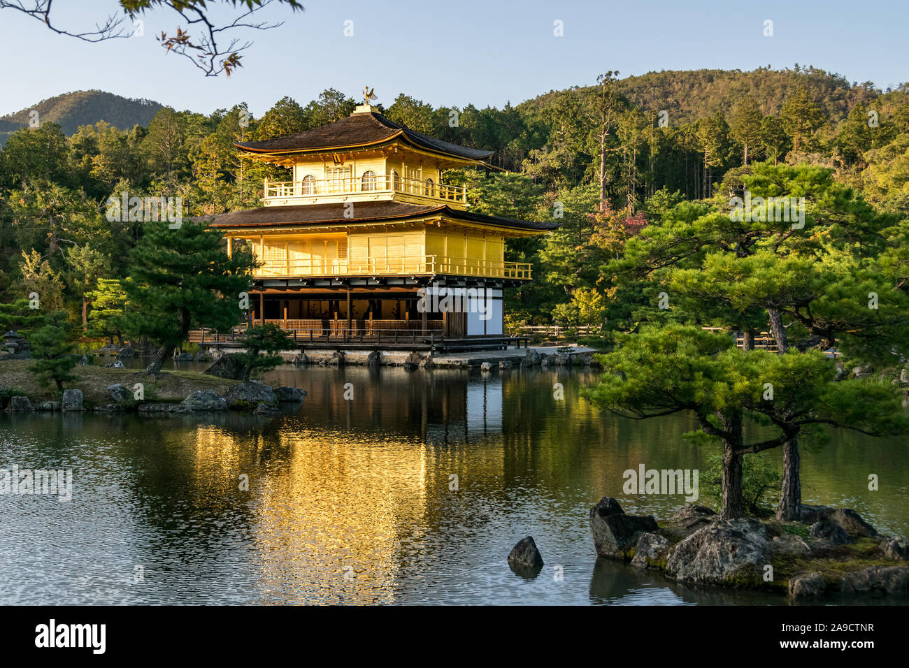 Golden Kinkakuji tempio di Kyoto, Giappone Foto Stock