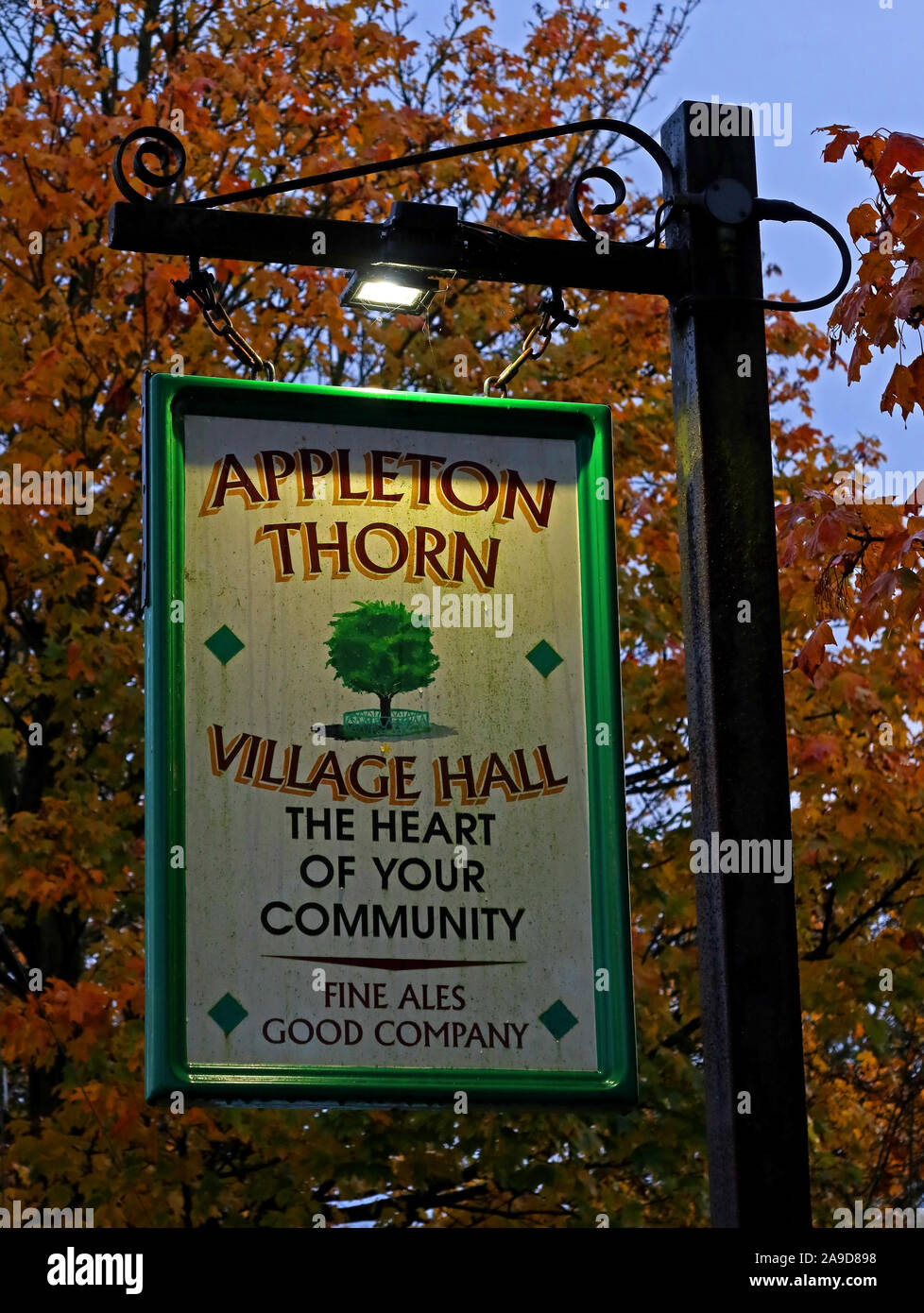 Appleton Thorn Village Hall di Stretton Rd, Appleton Thorn, Warrington, Cheshire, Inghilterra, Regno Unito, WA4 4RT Foto Stock