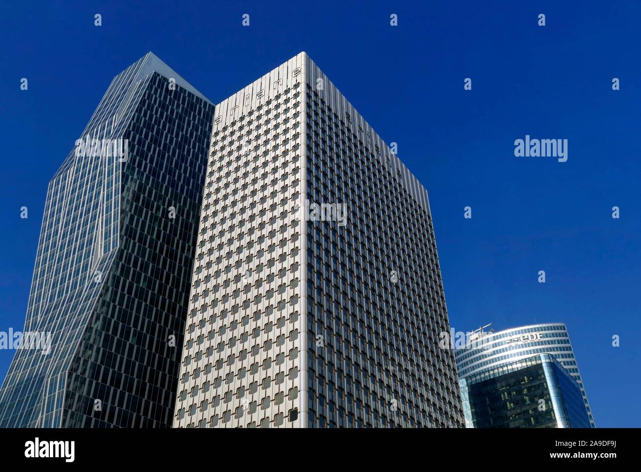 Moderno skyline di La Défense di Parigi, Ile de France, Francia Foto Stock
