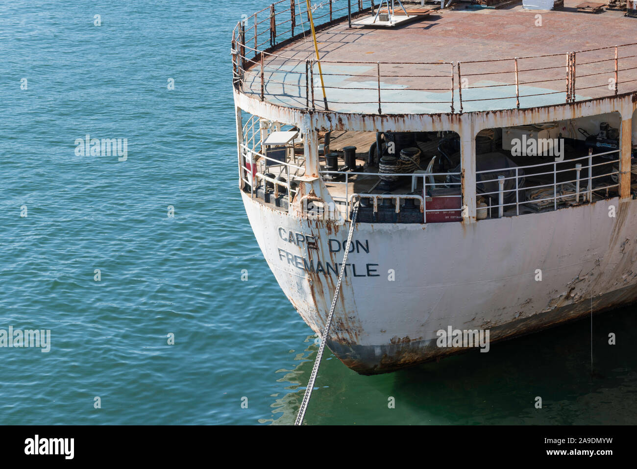 La storica costiera australiana freighter nave MV Cape Don ormeggiato a sfere testa nel Sydney Harbour mentre è in fase di ripristino da parte di volontari locali. Foto Stock