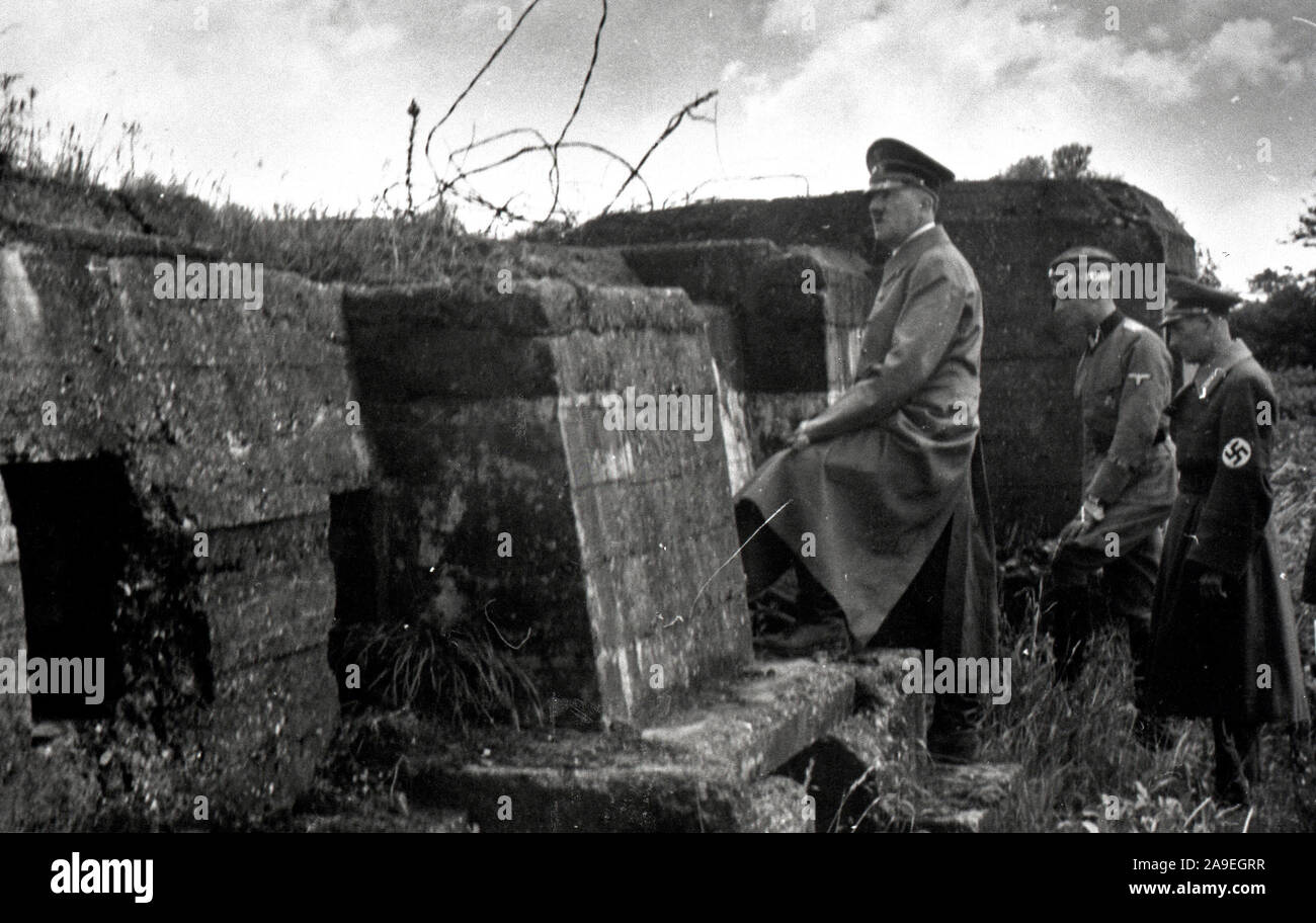 Eva Braun Collection (sedam) - leader nazista Adolf Hitler con soldati ca. fine del 1930 o all'inizio del 1940 Foto Stock