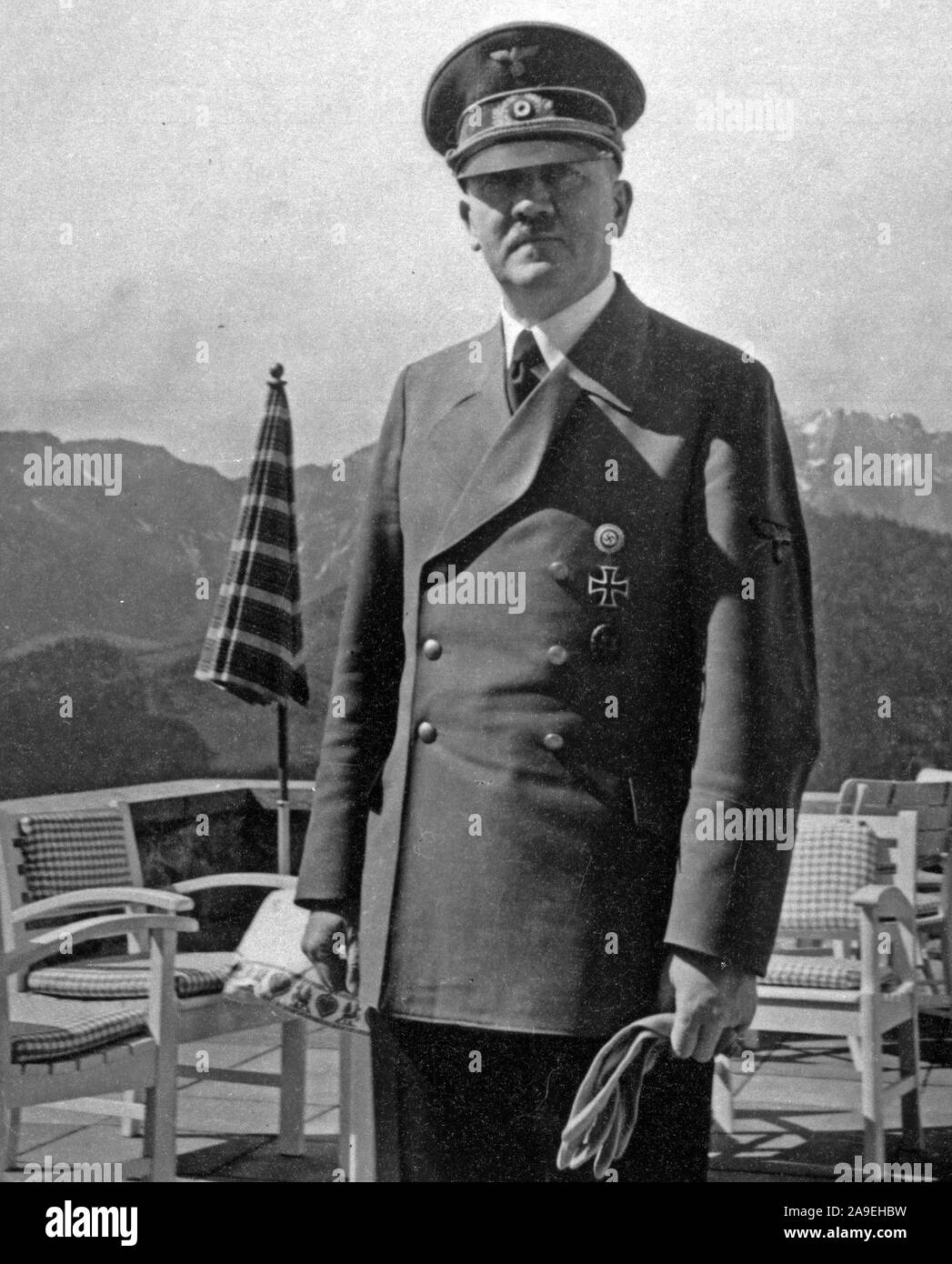 Eva Braun Collection (trinaest) - Adolf Hitler che posano per una foto ca. fine del 1930 o all'inizio del 1940 Foto Stock