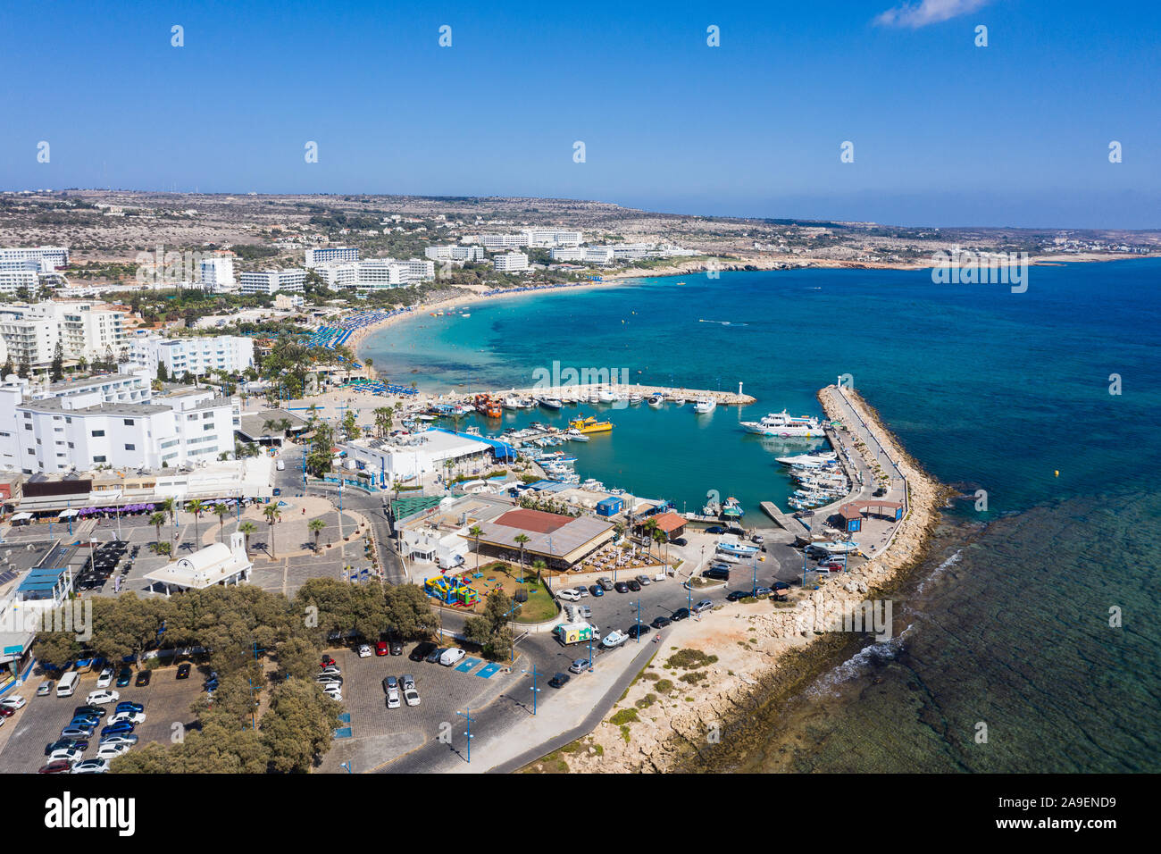 Vista aerea di Ayia Napa località di villeggiatura, Cipro Foto Stock