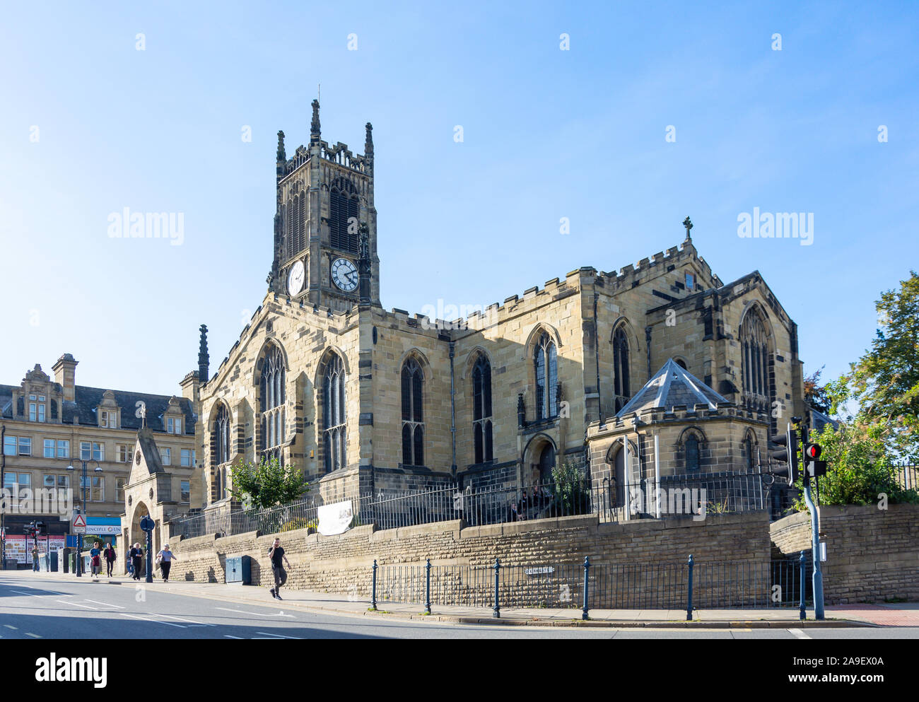 San Pietro Chiesa Parrocchiale, Cross Church Street, Huddersfield, West Yorkshire, Inghilterra, Regno Unito Foto Stock